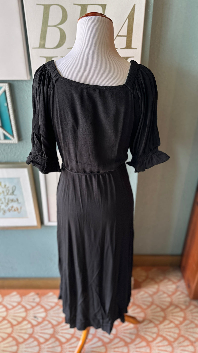 olivaceous maxi dress Leni Maxi Dress Cream / M