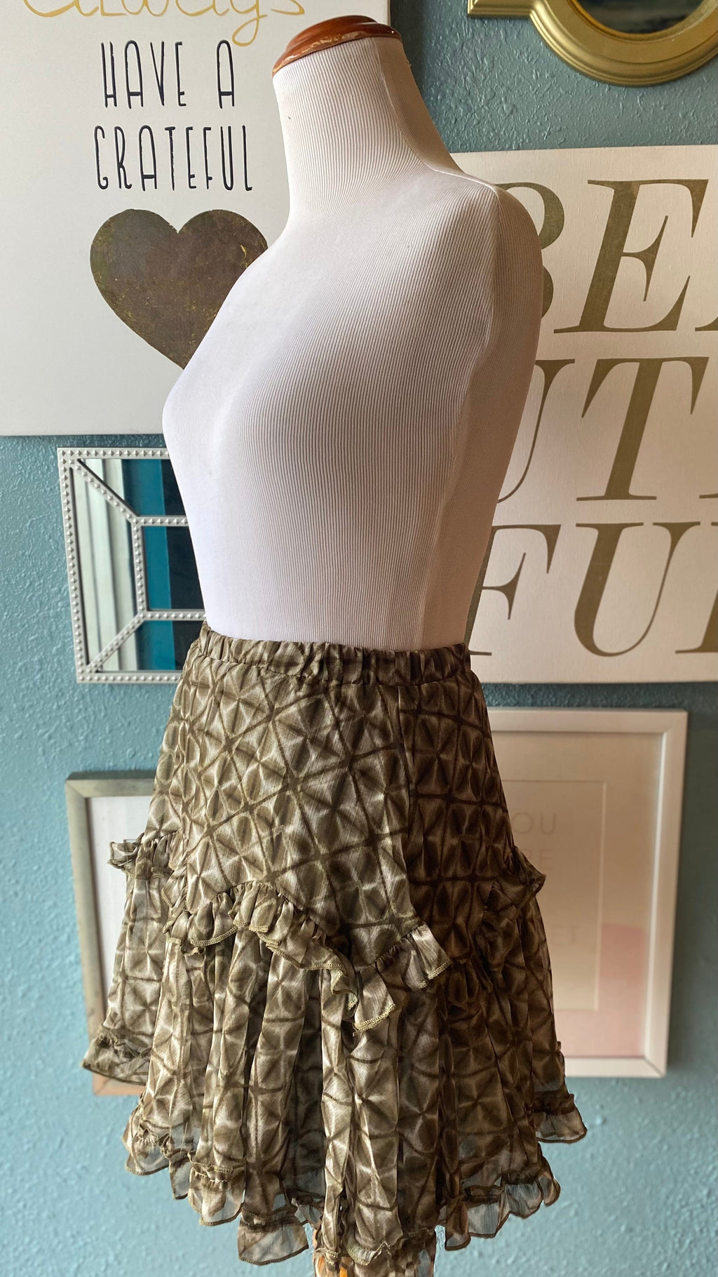 Olivaceous Green Diamond Ruffle Skirt
