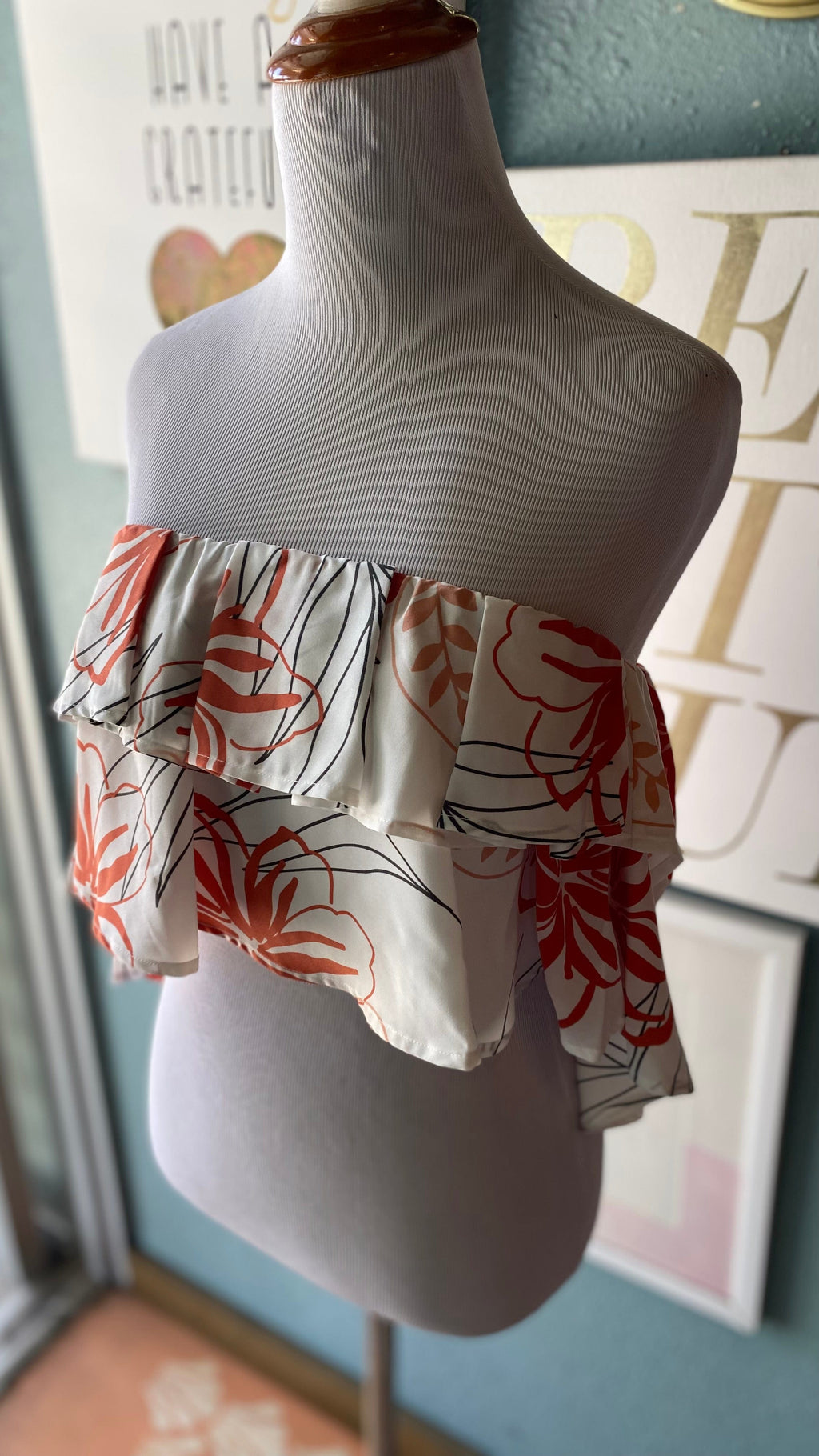 Ces Femma Hawaiian Ruffle Tube Top