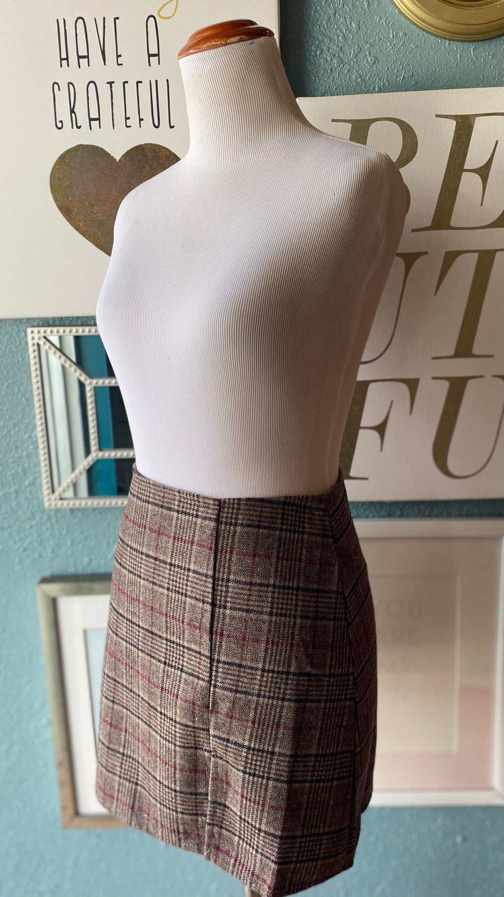 Olivaceous Grey Checkered Skirt