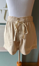 Cy Taupe Linen Shorts