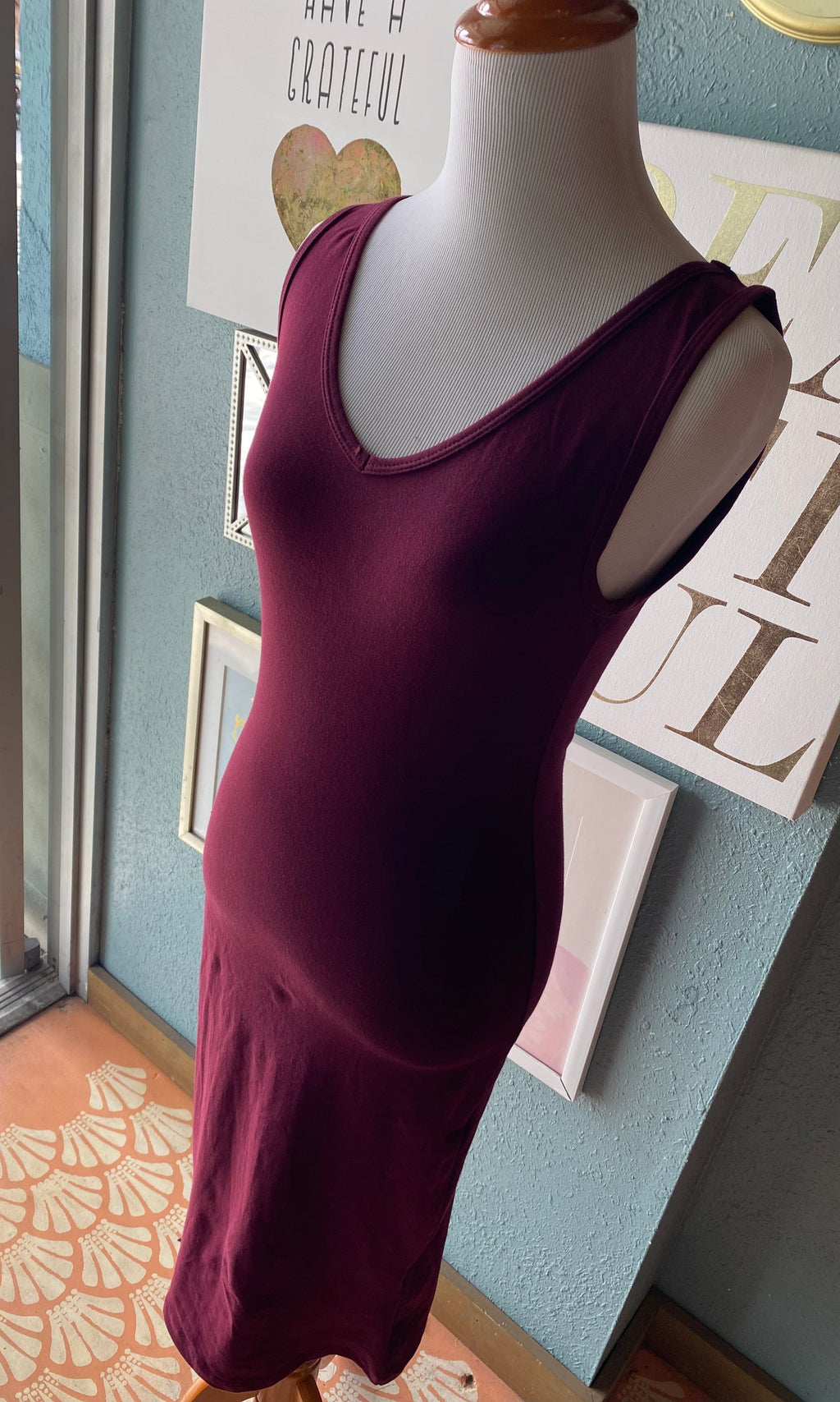 ZENANA Maroon V Neck Bodycon Dress